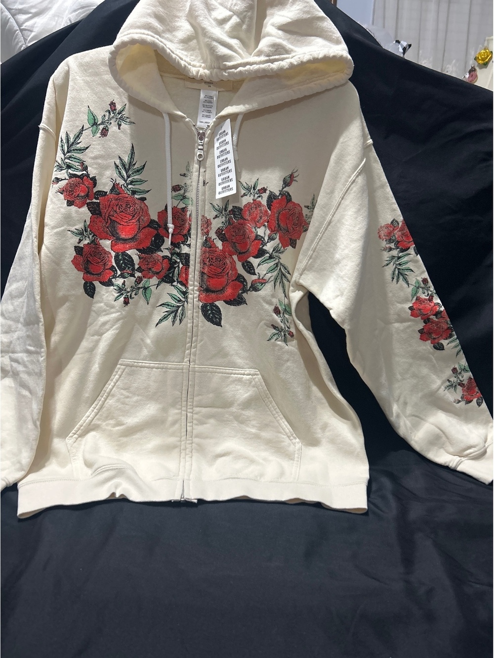 Project Social T Urban Outfitters Ivory Floral Zip-Up Hoodie S/M